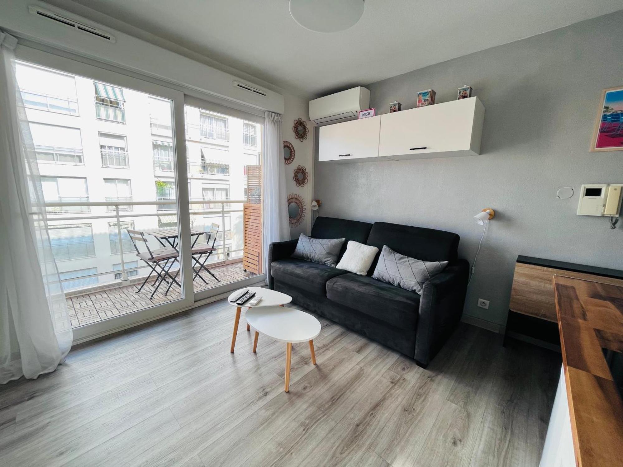 Studio Terrasse Et Parking Prive Nice Exterior photo